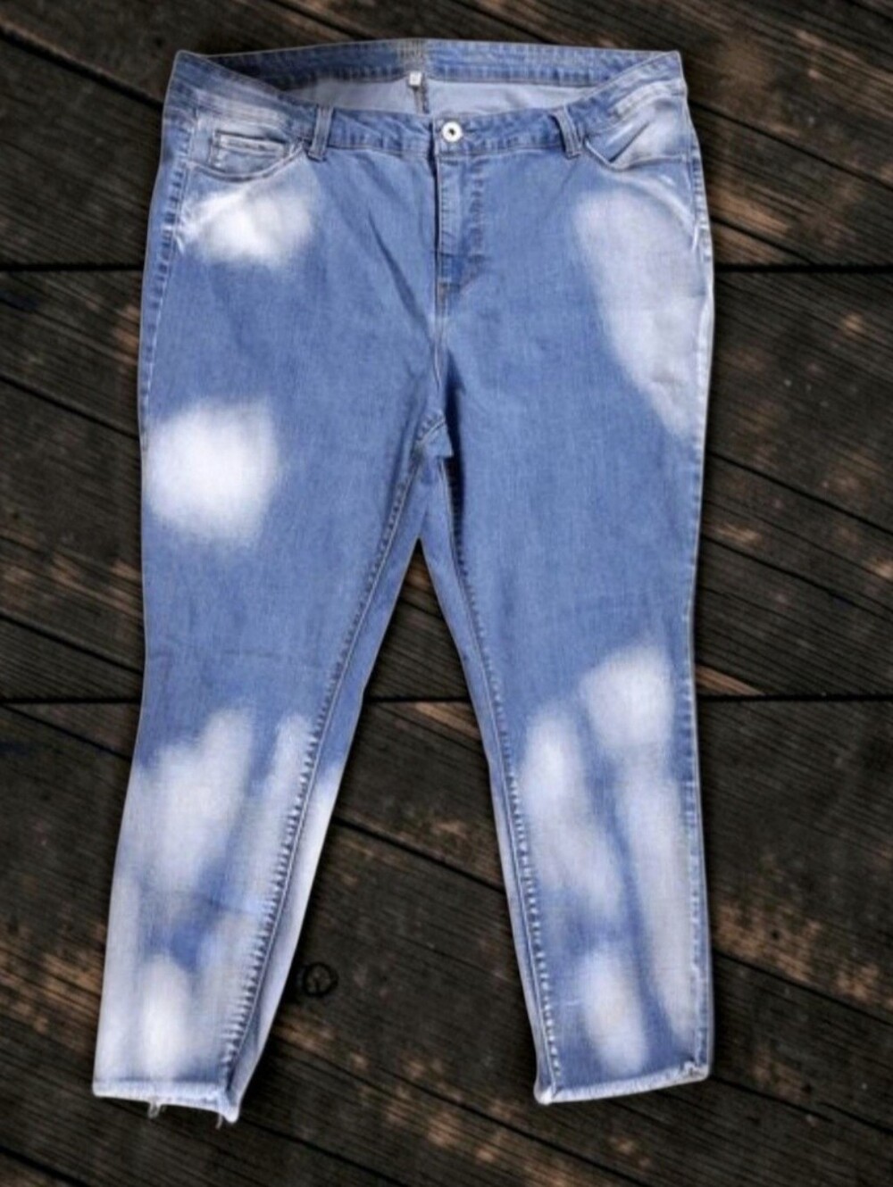 True Craft plus size‎ women's jeans light wash raw hem size 20 inseam 25